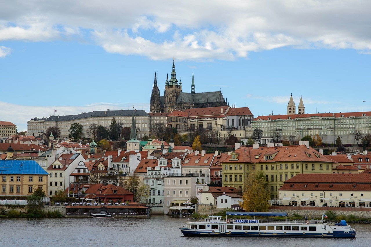 Why Prague is Ideal for History and Culture Enthusiasts